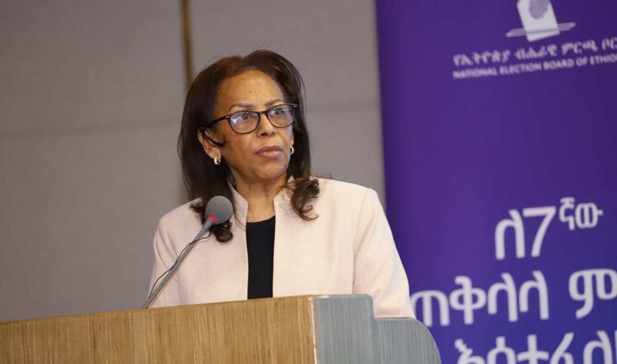 ቦርዱ አከራከረ፤የአየር ሰዓትና ዓምዶችም ተደለደሉ